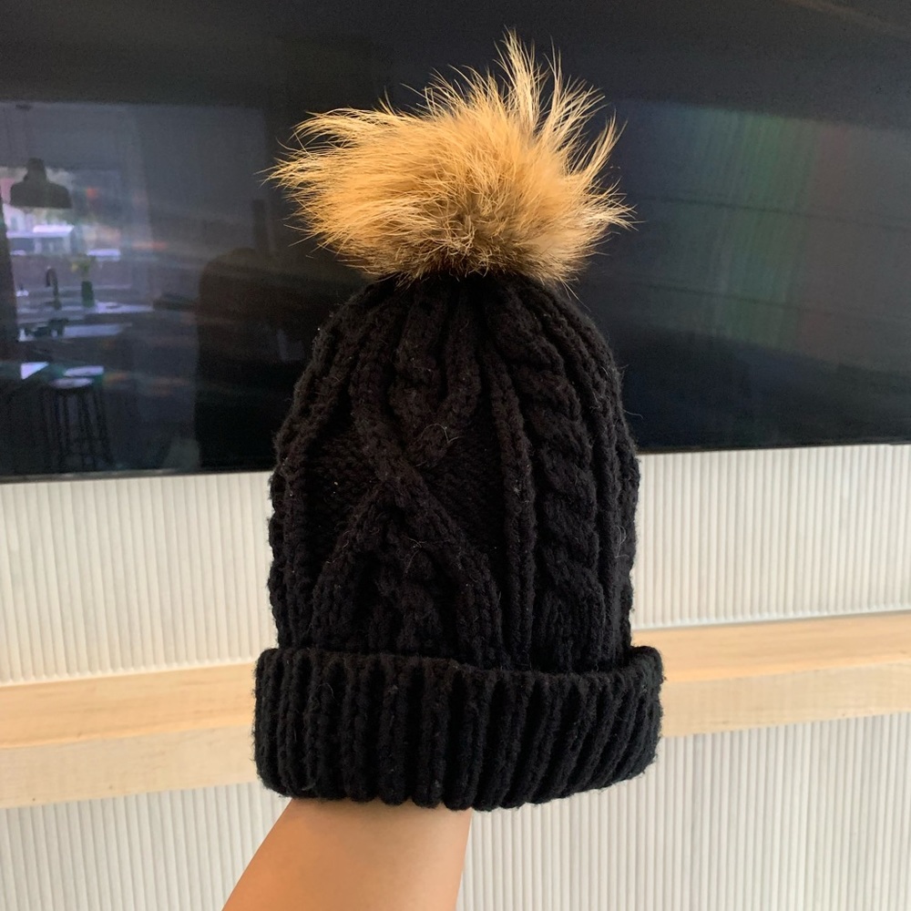 Black toque - real fur